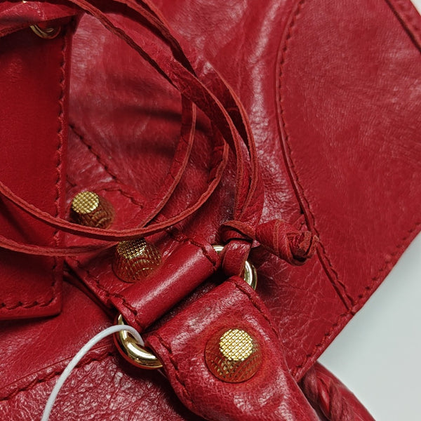 Classic City Medium Lambskin Red