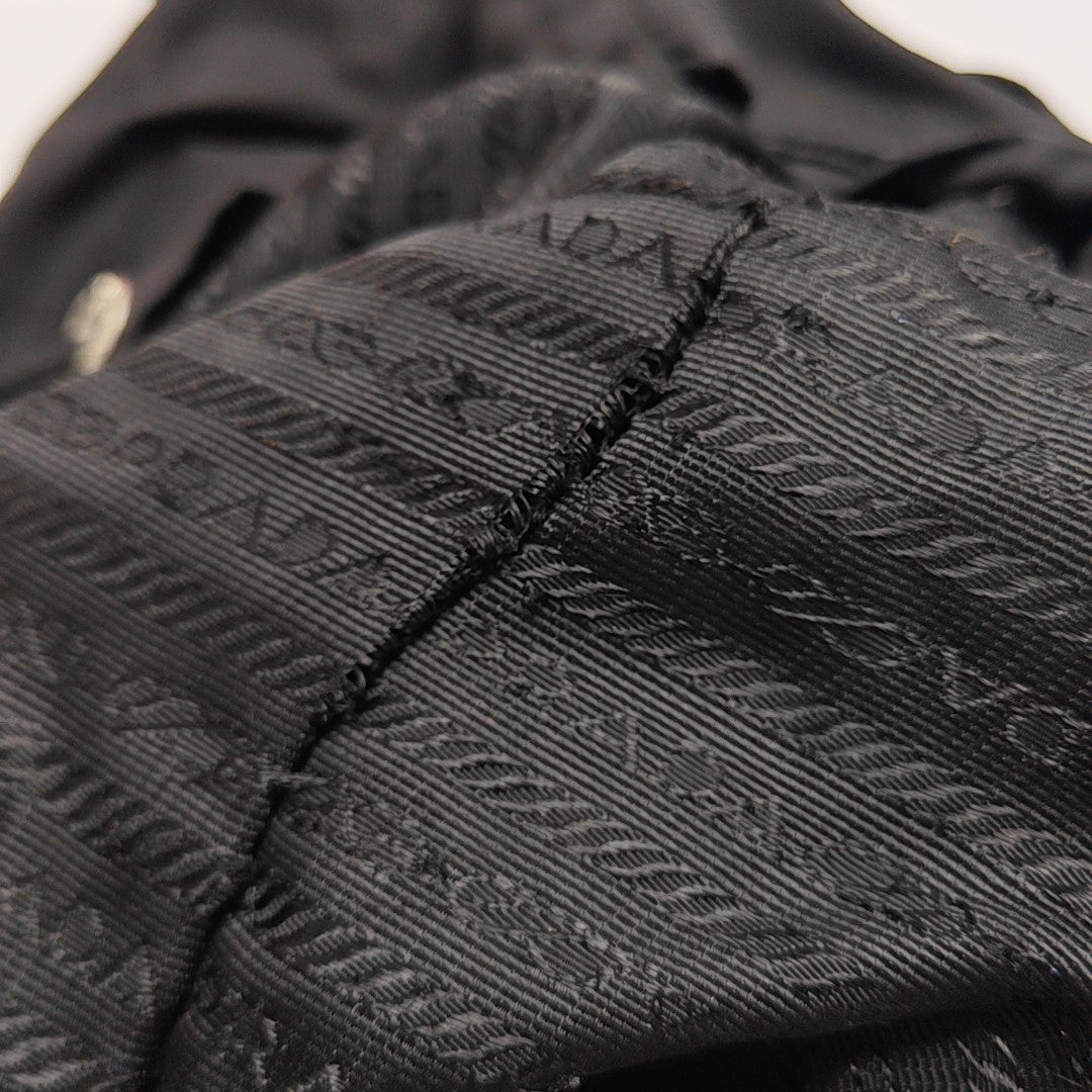 Vela Nylon Black