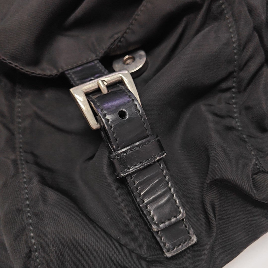 Vela Nylon Black
