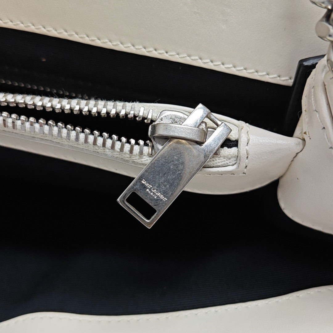 LOULOU Medium Chevron Calfskin White