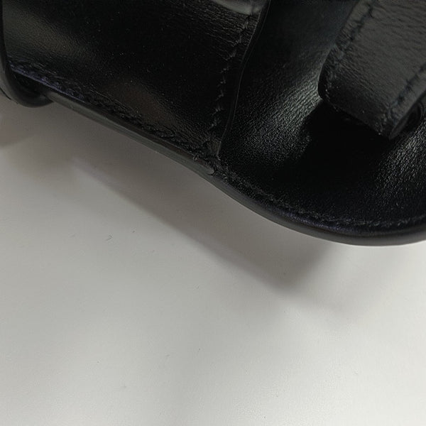MANHATTAN Small Calfskin Black