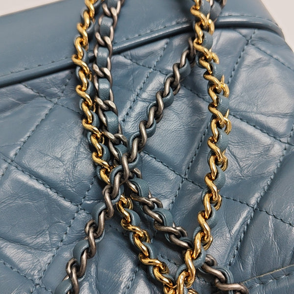 GABRIELLE Small Quilted Calfskin Blue