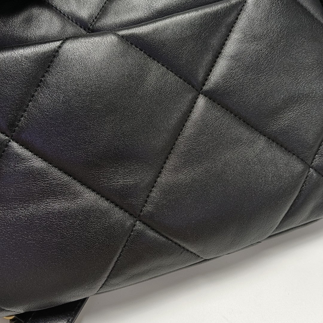 CHANEL 19 Large Quilted Lambskin Black