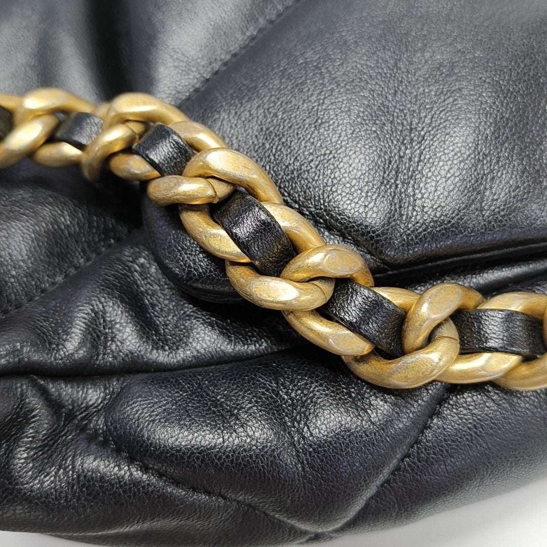 CHANEL 19 Large Quilted Lambskin Black