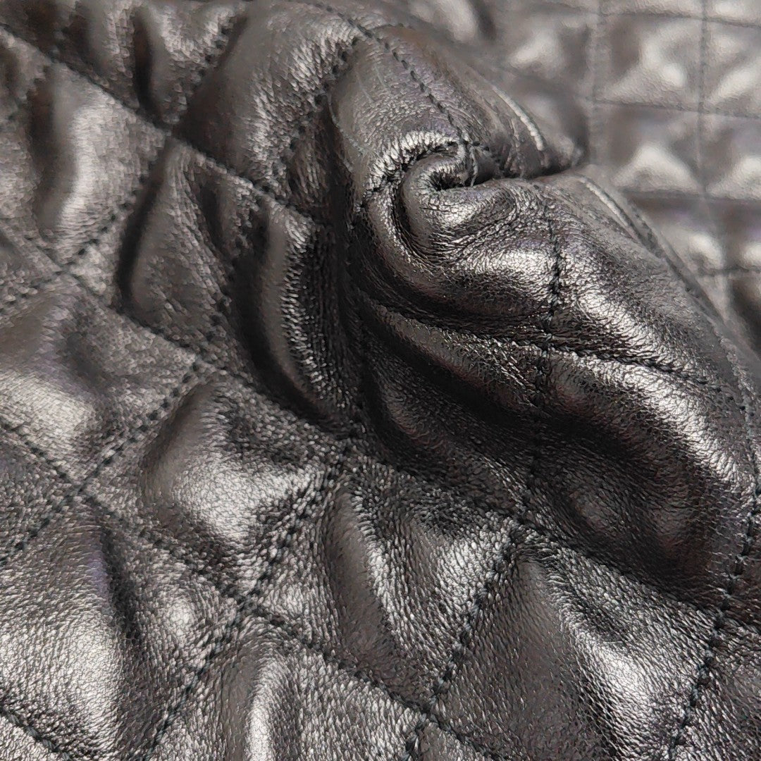 ICARE Extra Large Quilted Lambskin Black