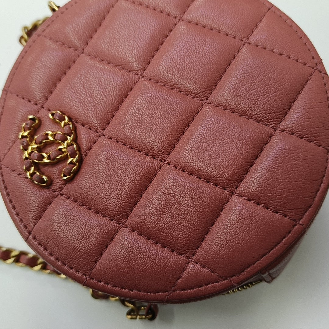 CHANEL 19 Small Quilted Lambskin Pink