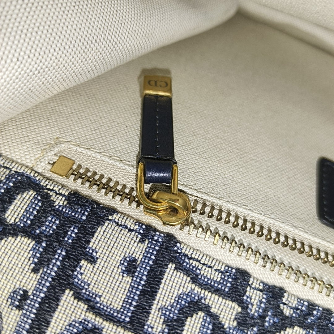 Dioraddict Oblique Canvas Blue