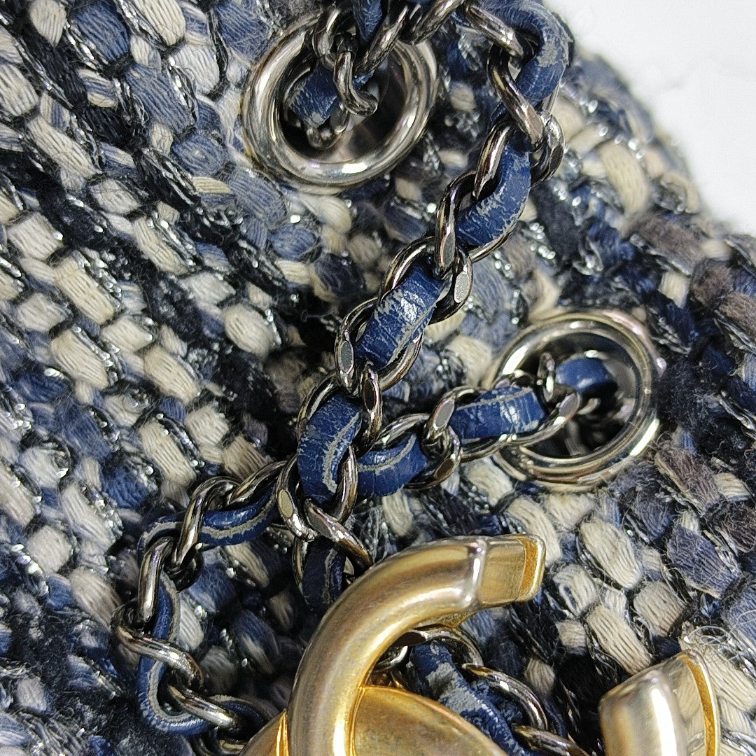 GABRIELLE Small Quilted Wool Blue