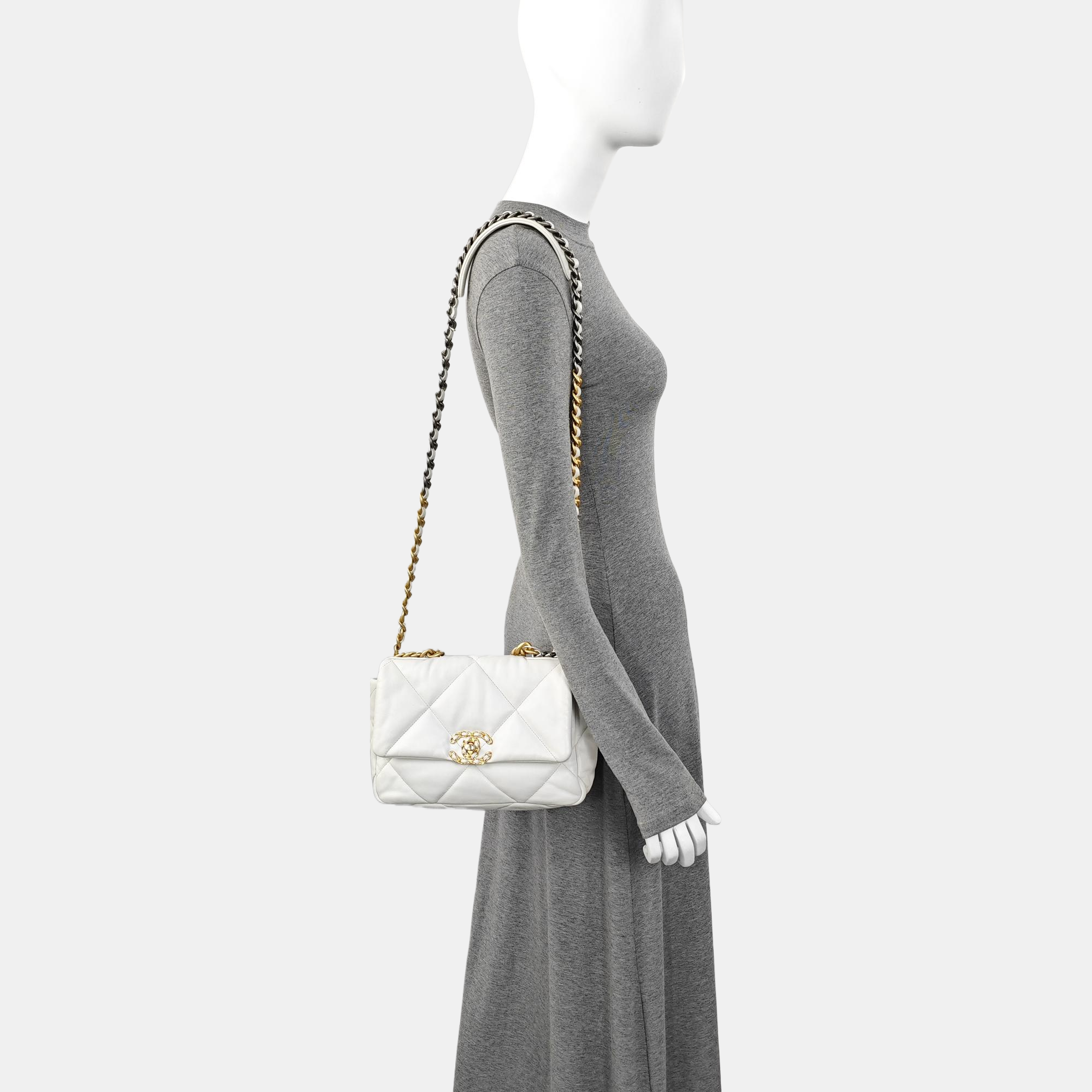 CHANEL 19 Small Quilted Lambskin White