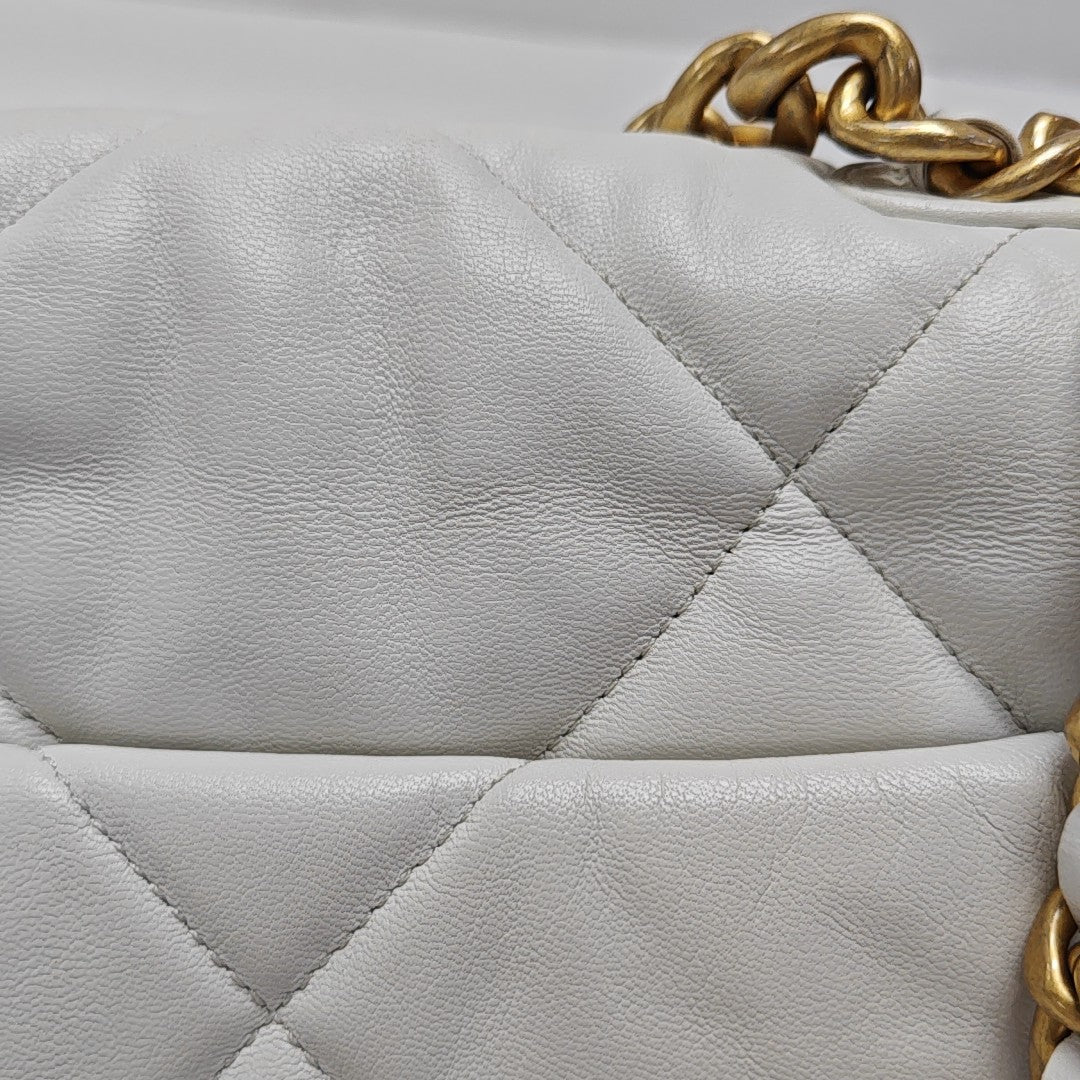 CHANEL 19 Small Quilted Lambskin White