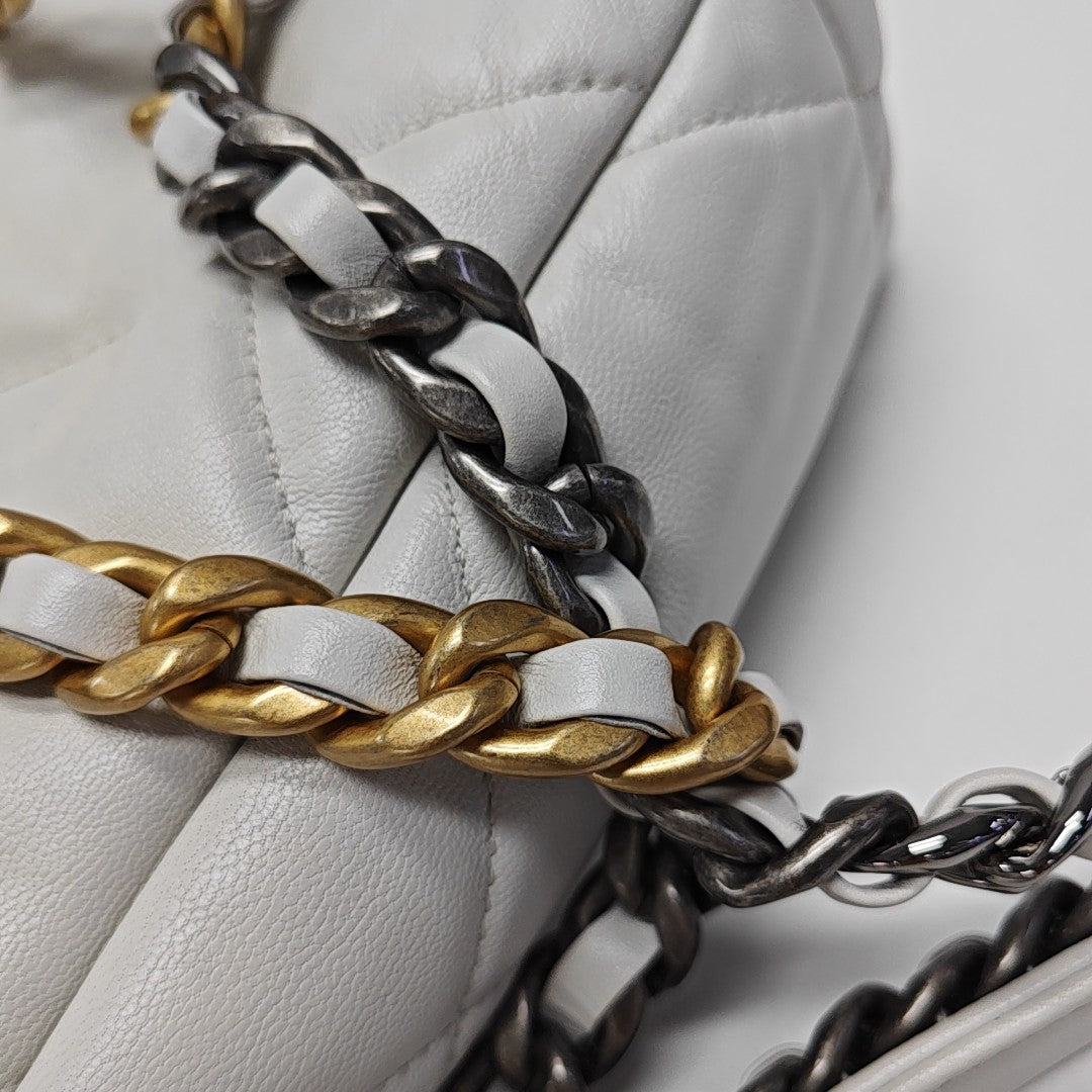 CHANEL 19 Small Quilted Lambskin White