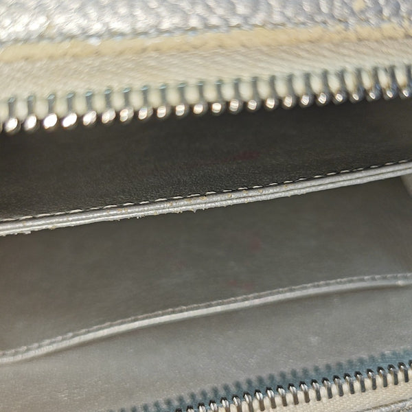 FILIGREE Small Quilted Grained Calfskin Silver