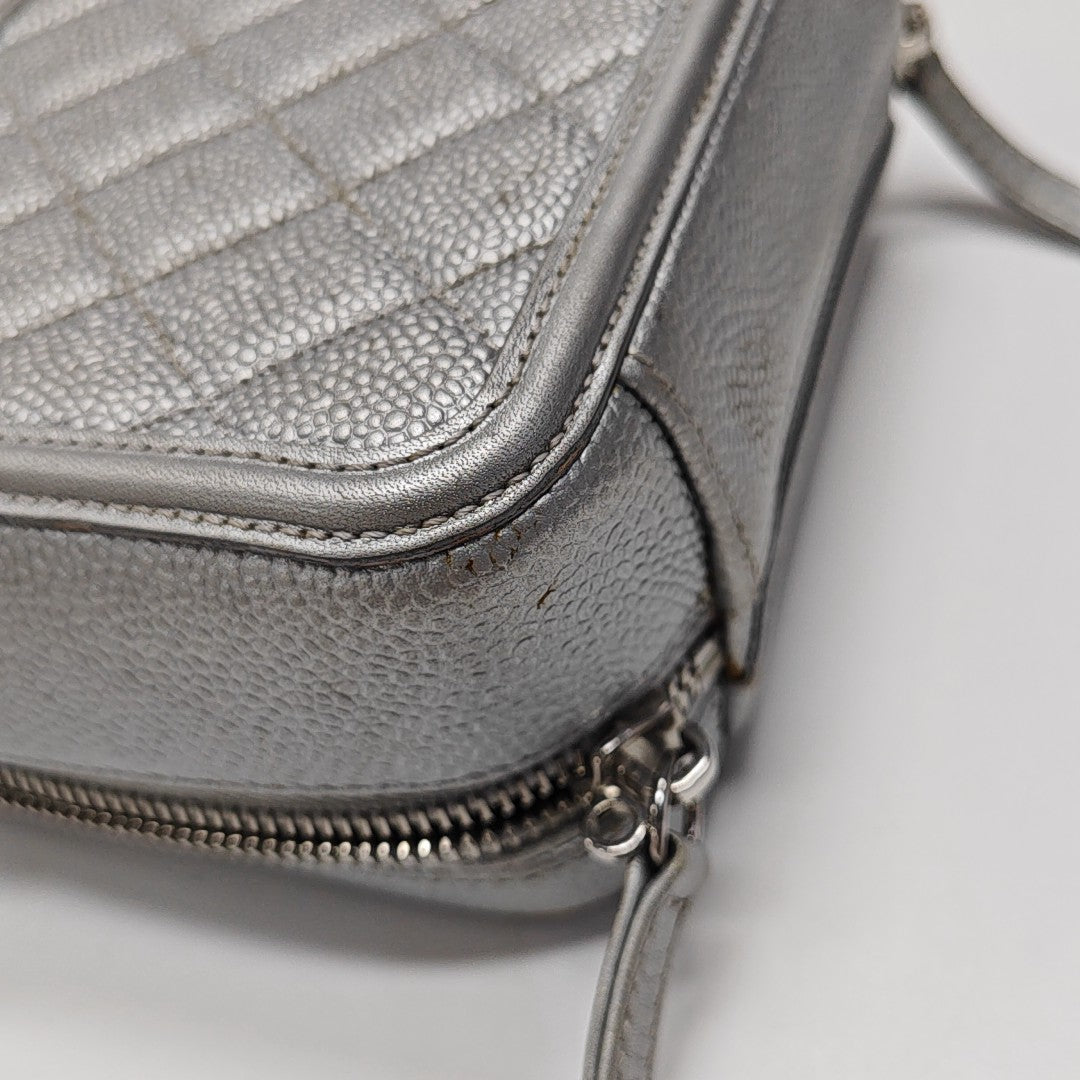FILIGREE Small Quilted Grained Calfskin Silver
