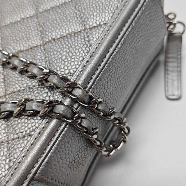FILIGREE Small Quilted Grained Calfskin Silver