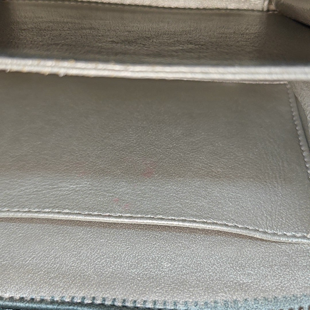 FILIGREE Small Quilted Grained Calfskin Silver