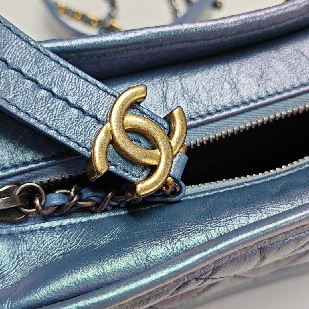 GABRIELLE Small Quilted Calfskin Metallic