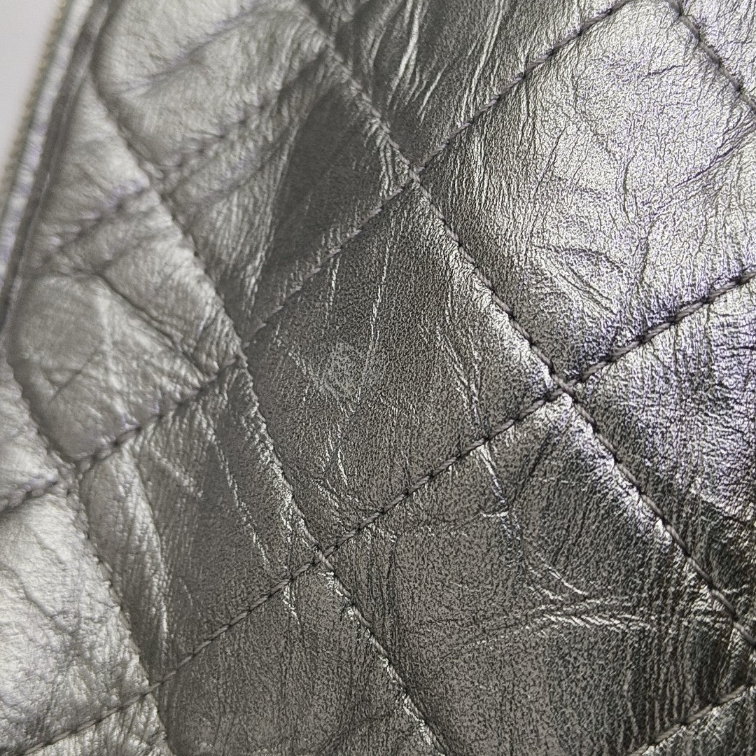 GABRIELLE Medium Quilted Calfskin Silver