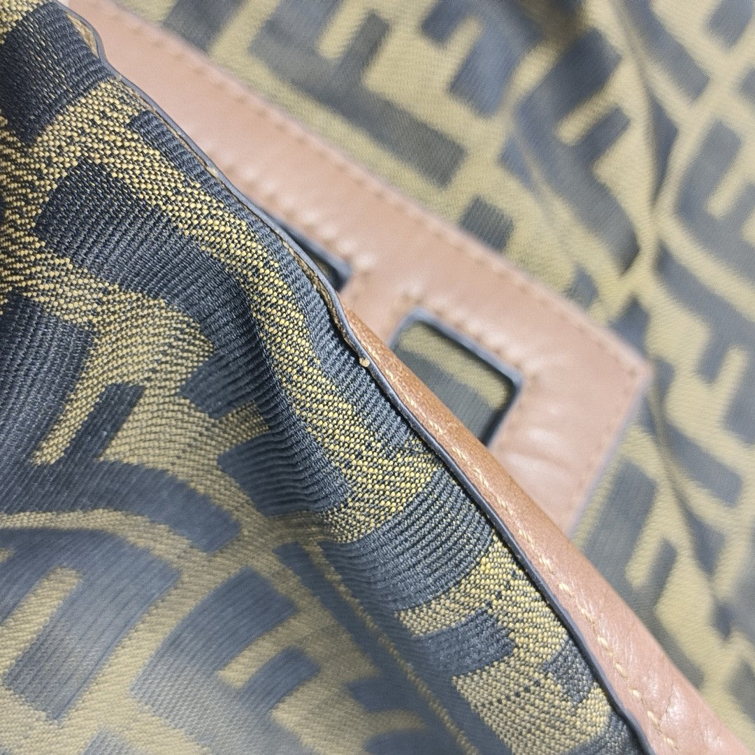Canvas Shoulder Bag Brown