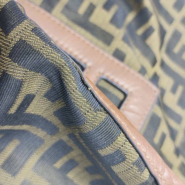 Canvas Shoulder Bag Brown