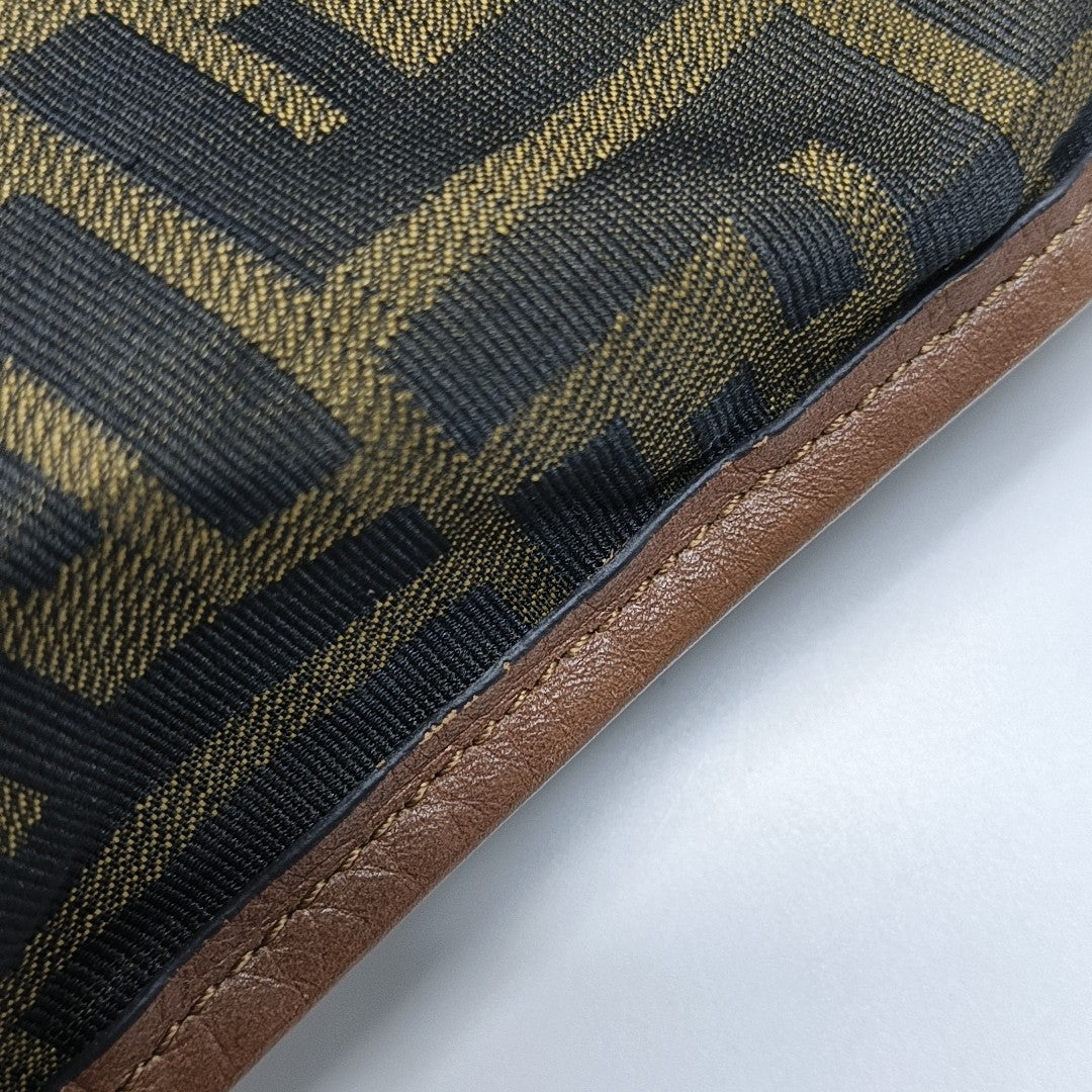 Canvas Shoulder Bag Brown
