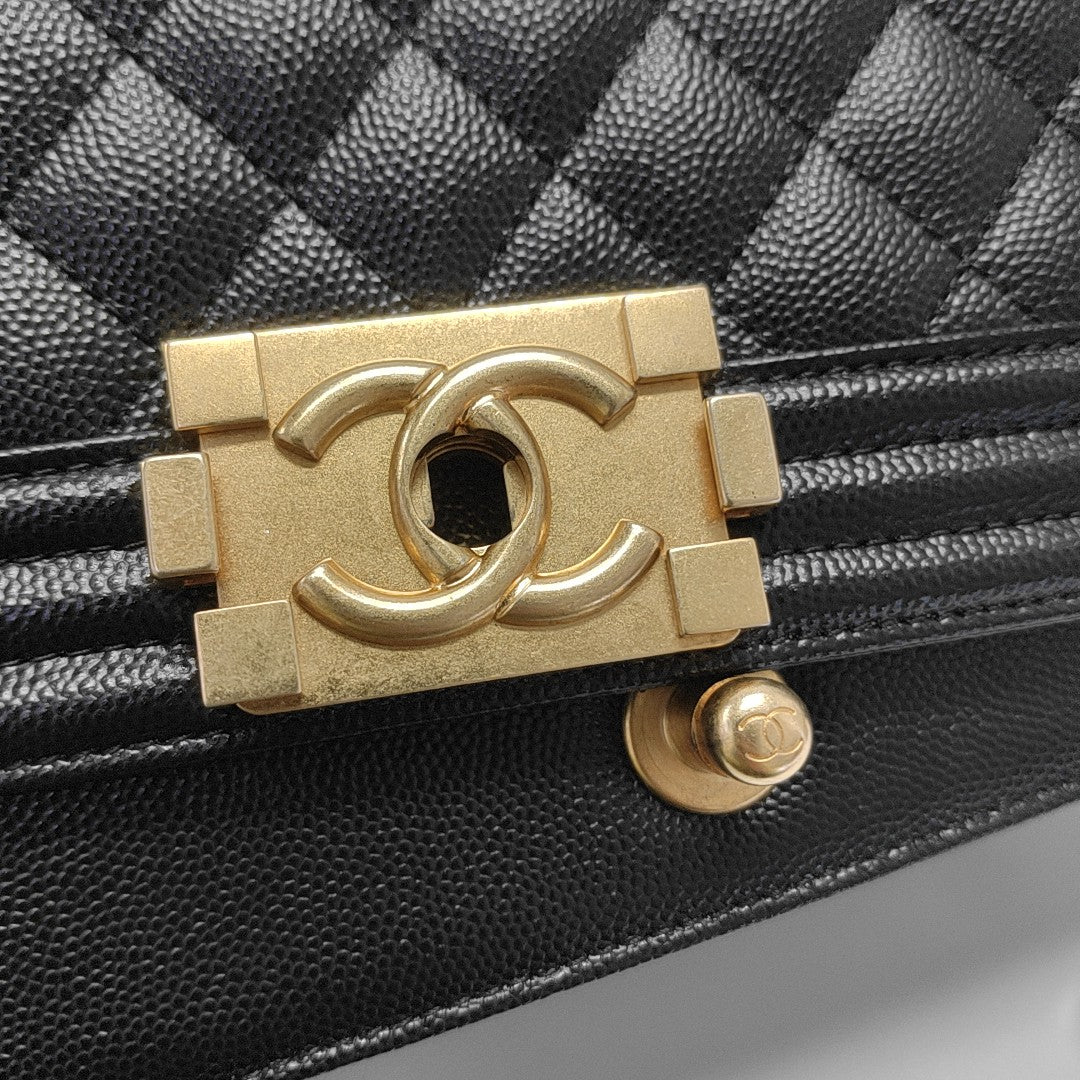 BOY CHANEL Medium Quilted Grained Calfskin Black