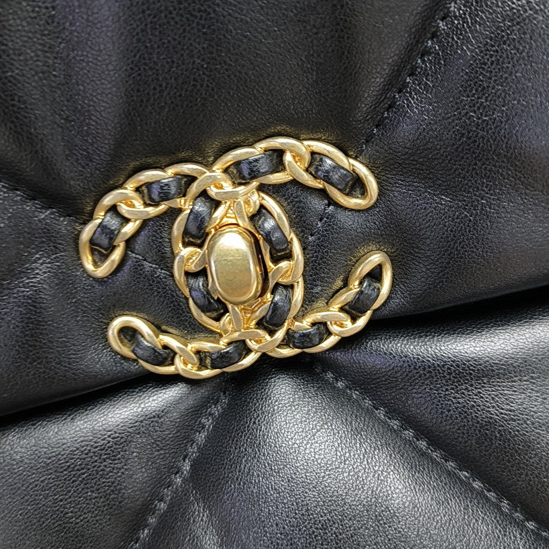 CHANEL 19 Large Quilted Lambskin Black
