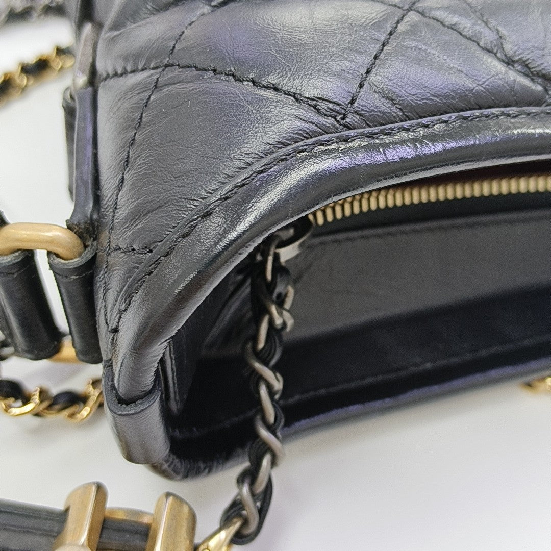 GABRIELLE Small Quilted Calfskin Gray