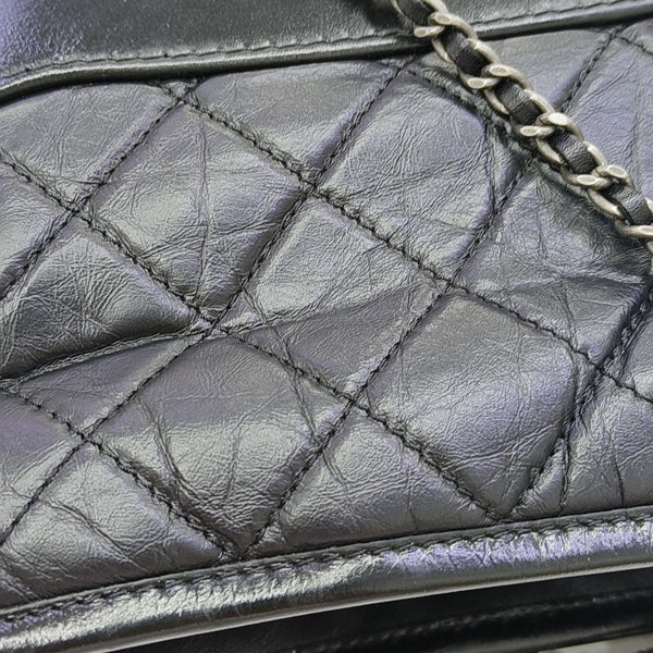 GABRIELLE Small Quilted Calfskin Gray