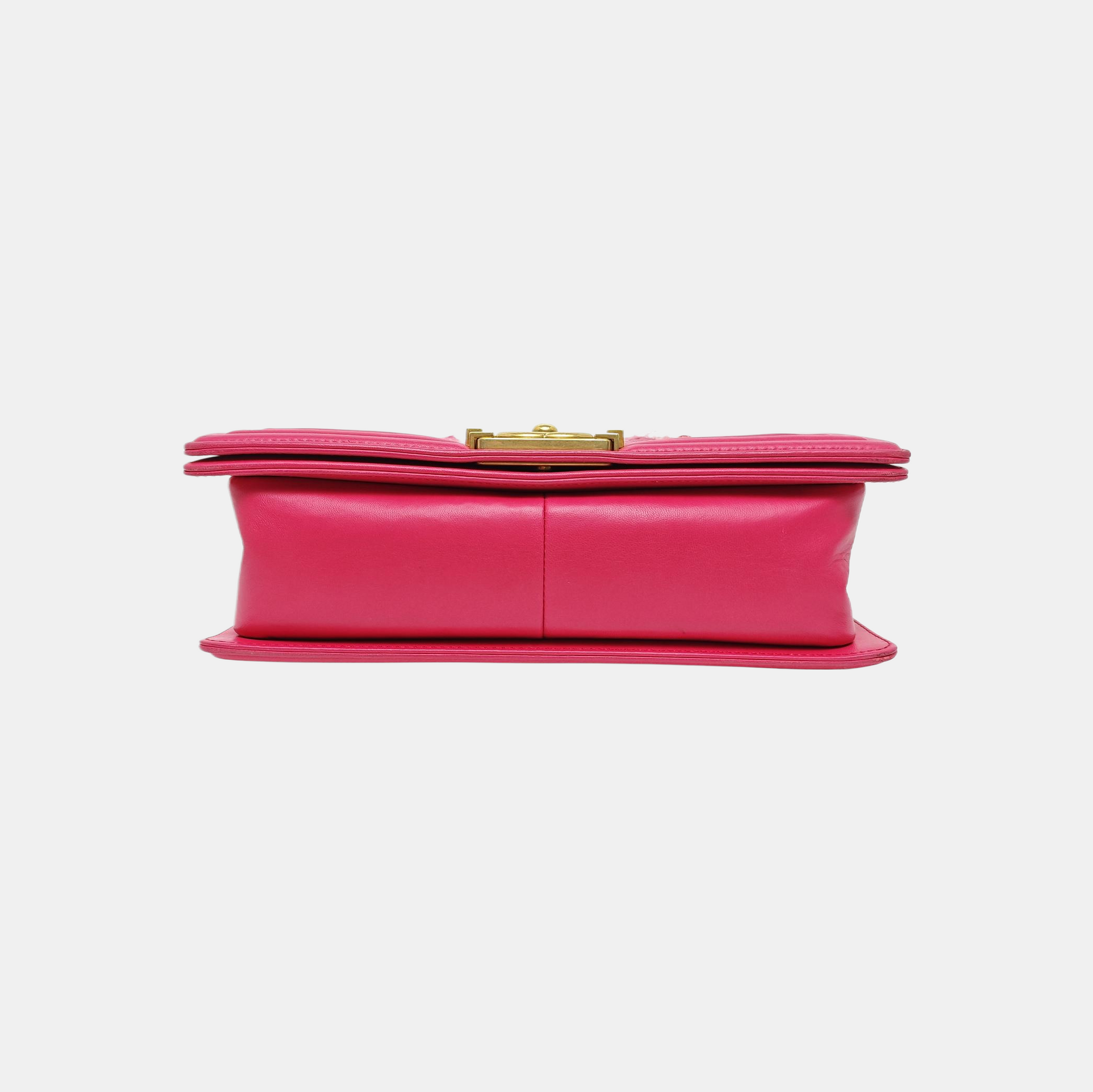 BOY CHANEL Medium Quilted Red