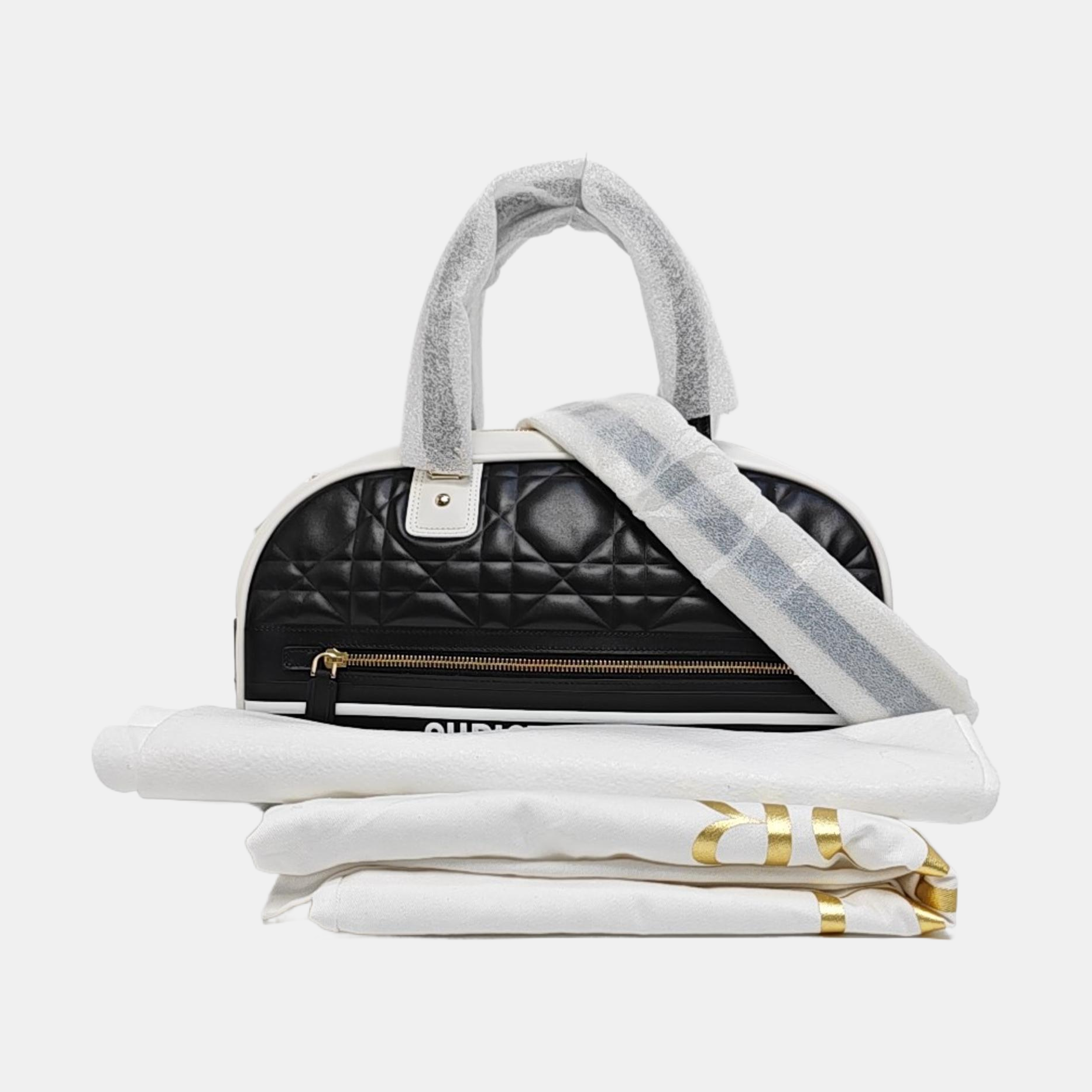 Vibe Medium Cannage Calfskin Black