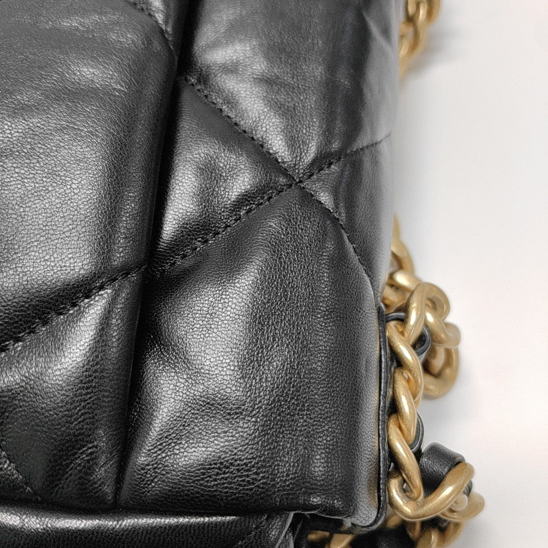 CHANEL 19 Small Quilted Lambskin Black