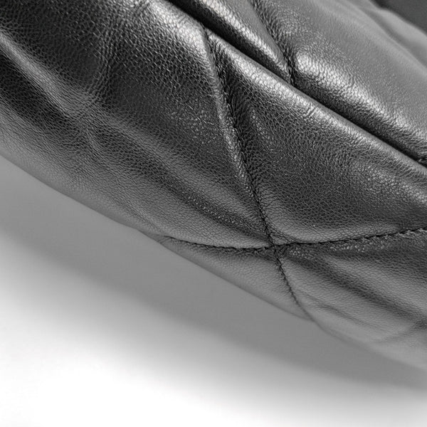 CHANEL 19 Small Quilted Lambskin Black