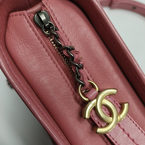 GABRIELLE Large Quilted Calfskin Red