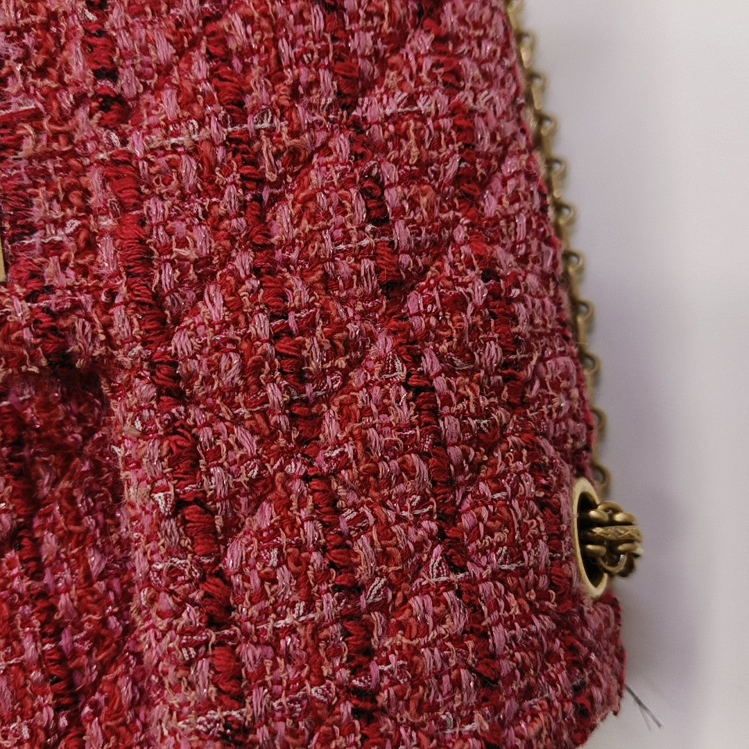 2.55 WOC Quilted Fabric Red