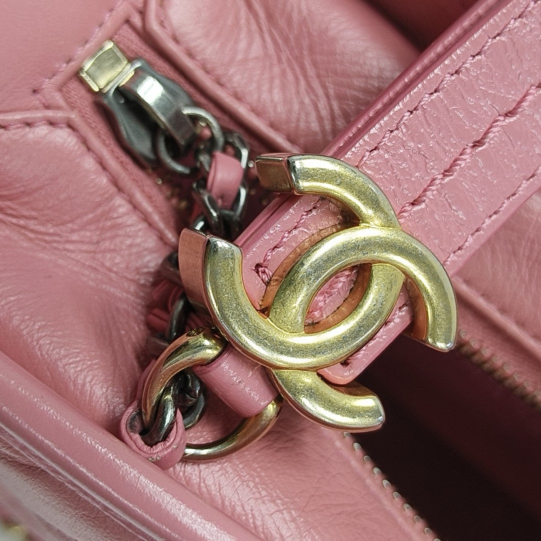 GABRIELLE Small Quilted Calfskin Red