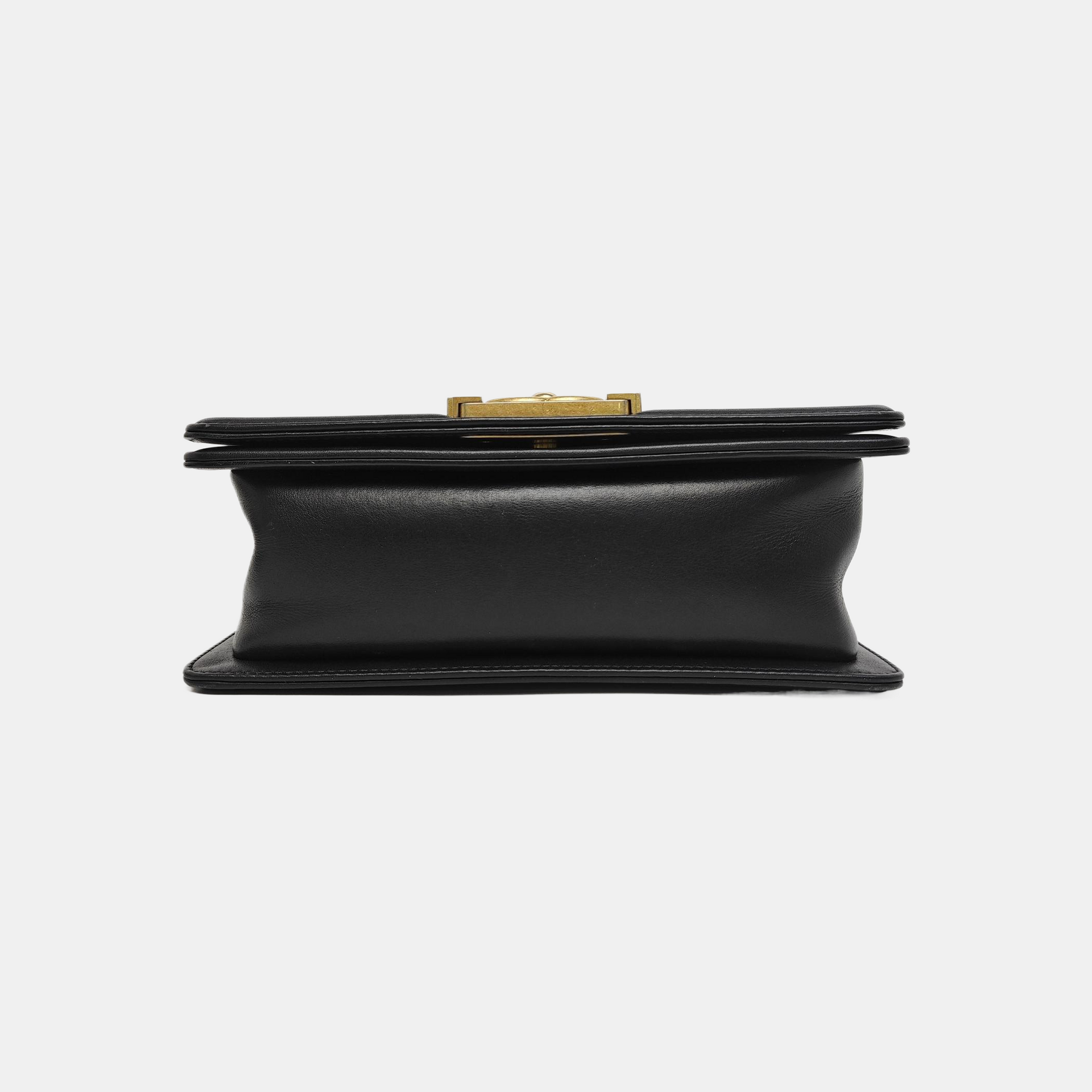 BOY CHANEL Small Quilted Calfskin Black