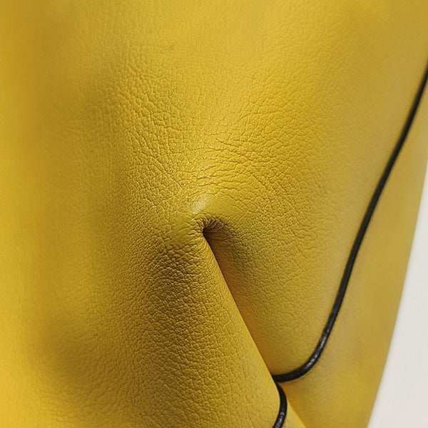 E/w Leather Yellow