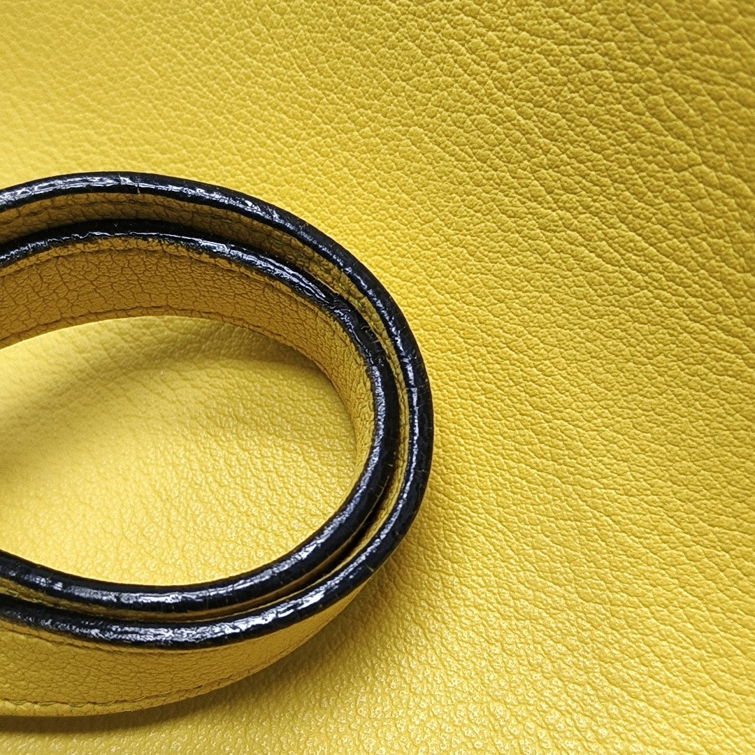 E/w Leather Yellow