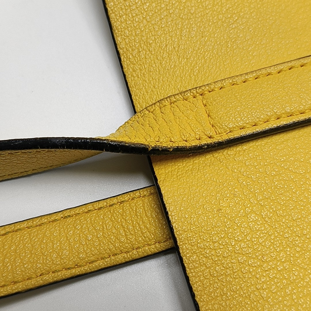 E/w Leather Yellow