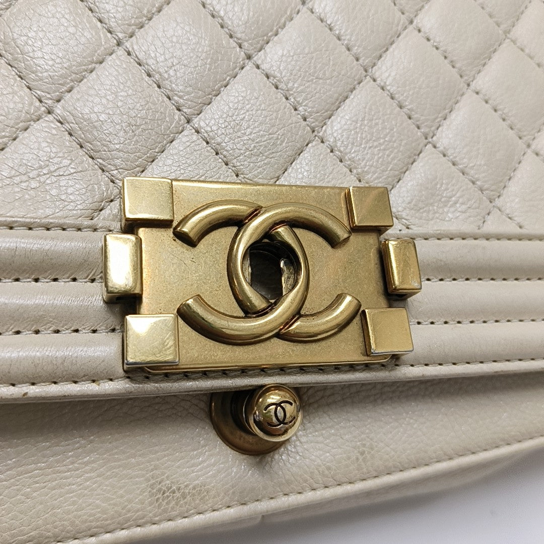 BOY CHANEL Medium Quilted Calfskin White