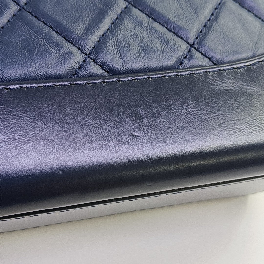 GABRIELLE Small Quilted Calfskin Blue