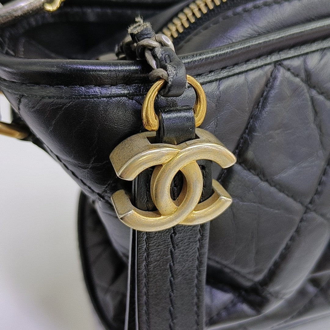 GABRIELLE Large Quilted Calfskin Black