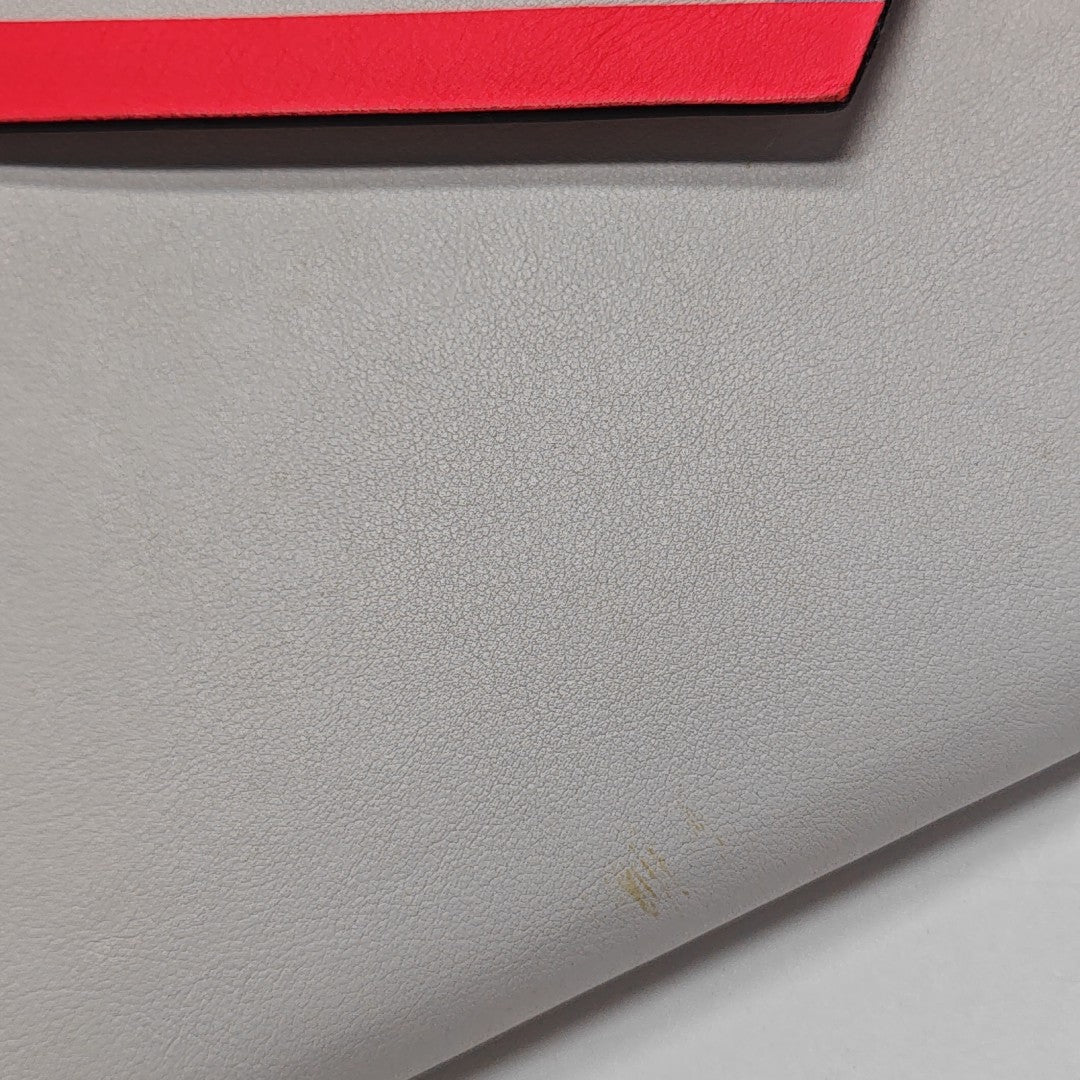 Explorer Calfskin White