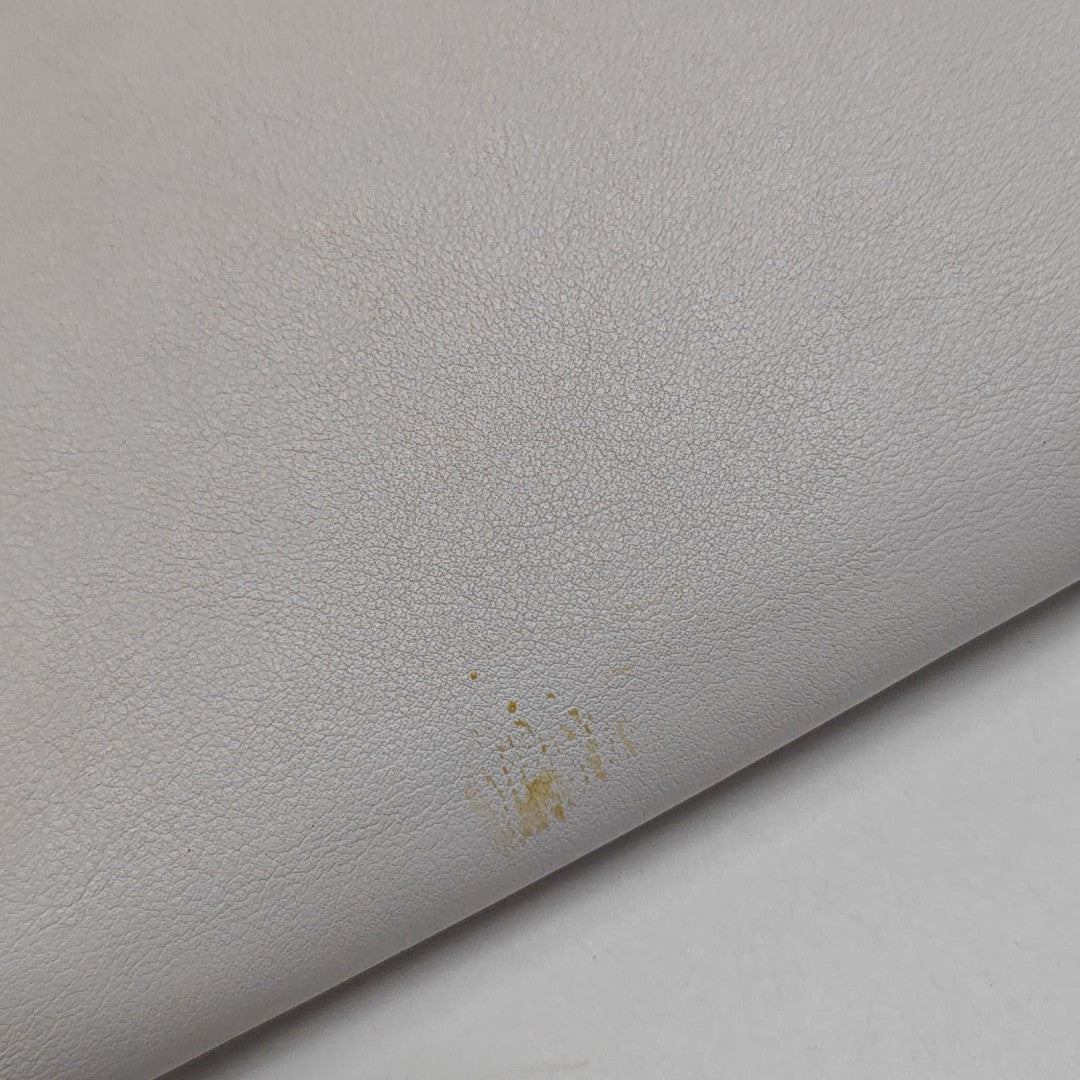 Explorer Calfskin White
