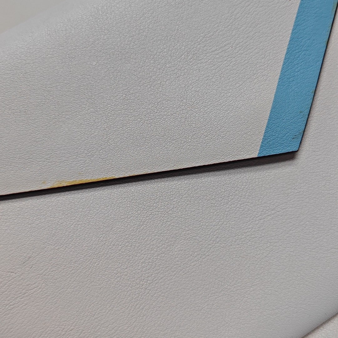Explorer Calfskin White