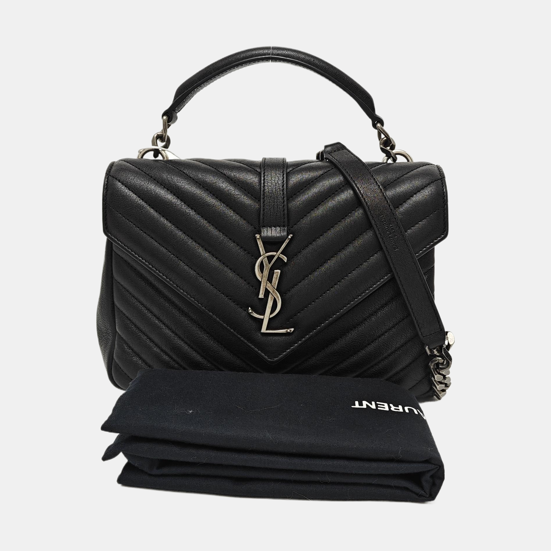 COLLEGE Medium Chevron Lambskin Black