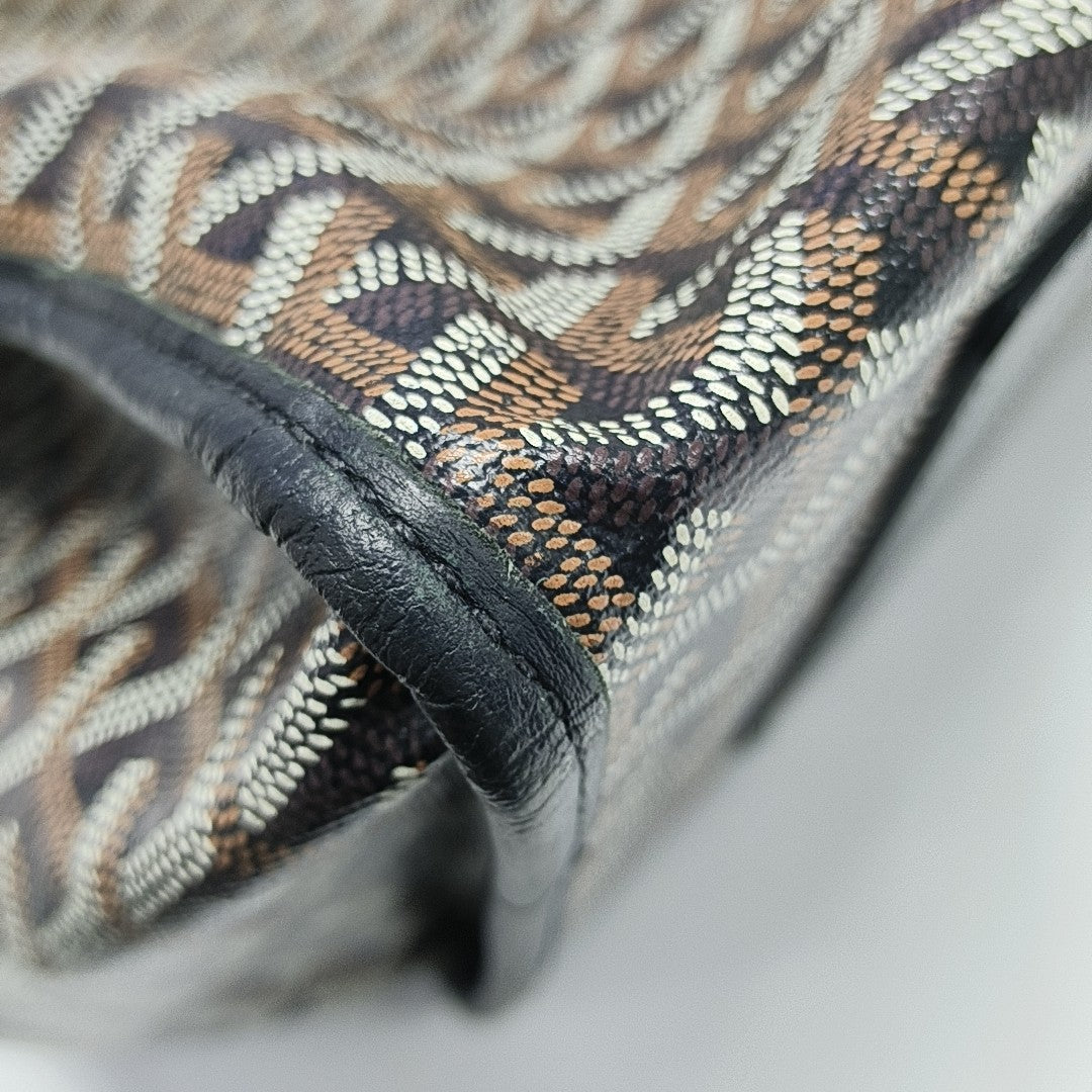 Saint Léger Coated Canvas Brown