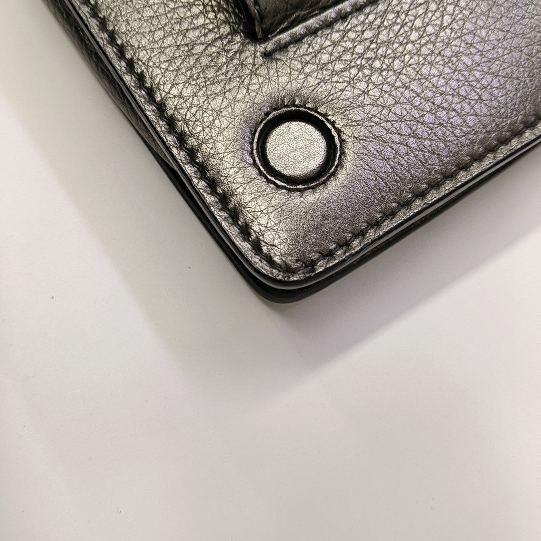 J'adior Calfskin Gray