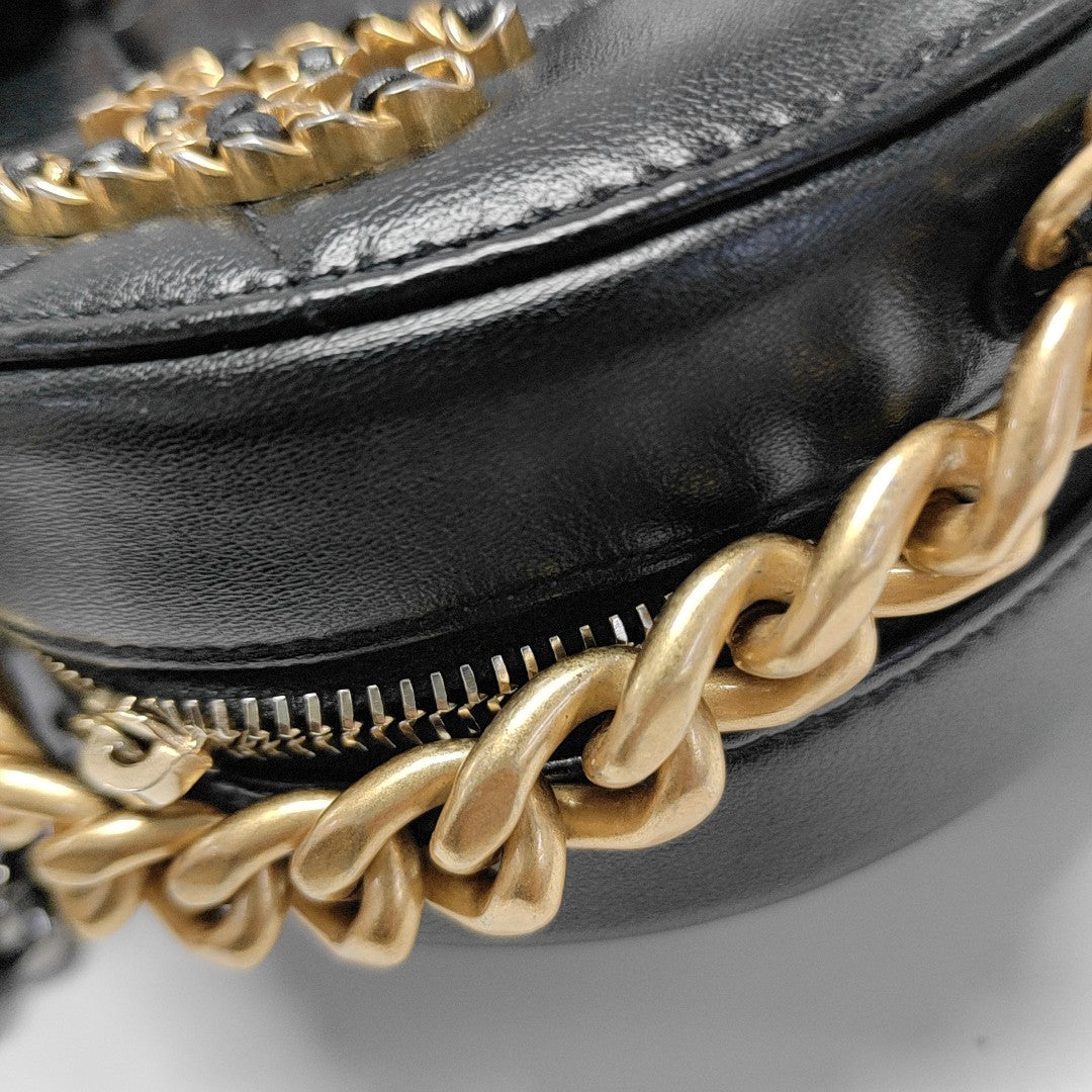 CHANEL 19 Small Quilted Lambskin Black