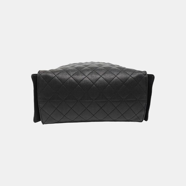 CHANEL 25 Medium Quilted Calfskin Black